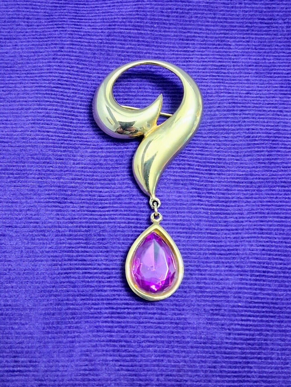 Vintage Brooch Question Mark Gold Tone With Purple Pink Crystal Whimsical